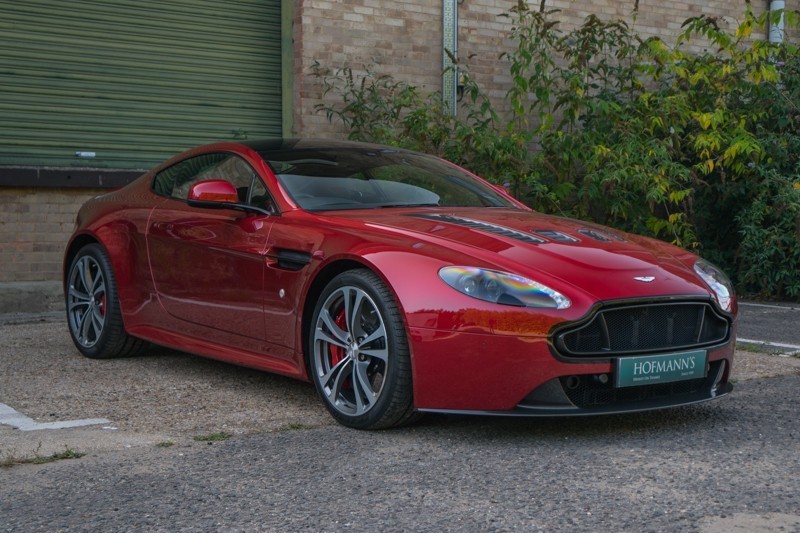 VX63UES_VANTAGE_S (2 of 37)