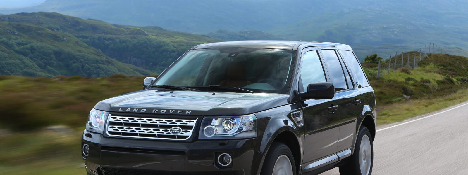 Freelander 2 Featured