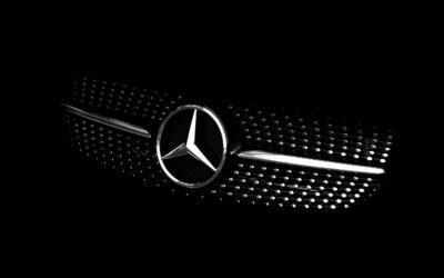 How do I check my Mercedes service history UK?