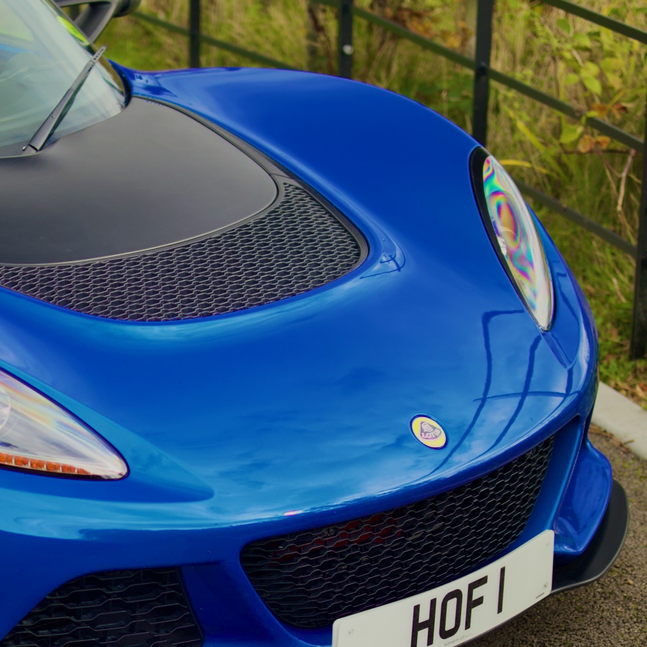 PrestigeCarsales Lotus