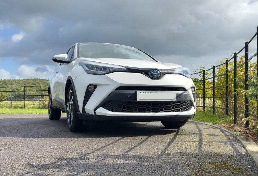 2022 Toyota C-HR 1.8 Hybrid Design 5dr CVT for sale at Hofmanns