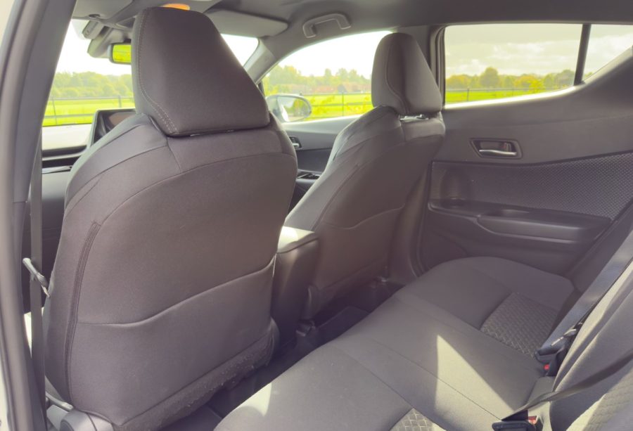 2022 Toyota C-HR 1.8 Hybrid Design 5dr CVT for sale at Hofmanns