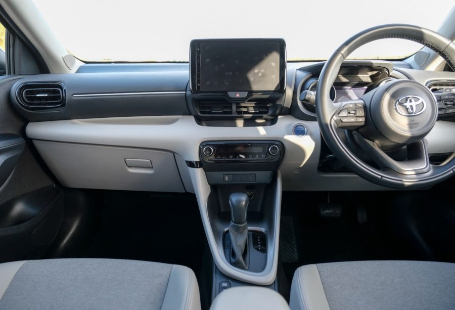 2022 Toyota Yaris 1.5 Hybrid Excel 5dr CVT for sale at Hofmanns