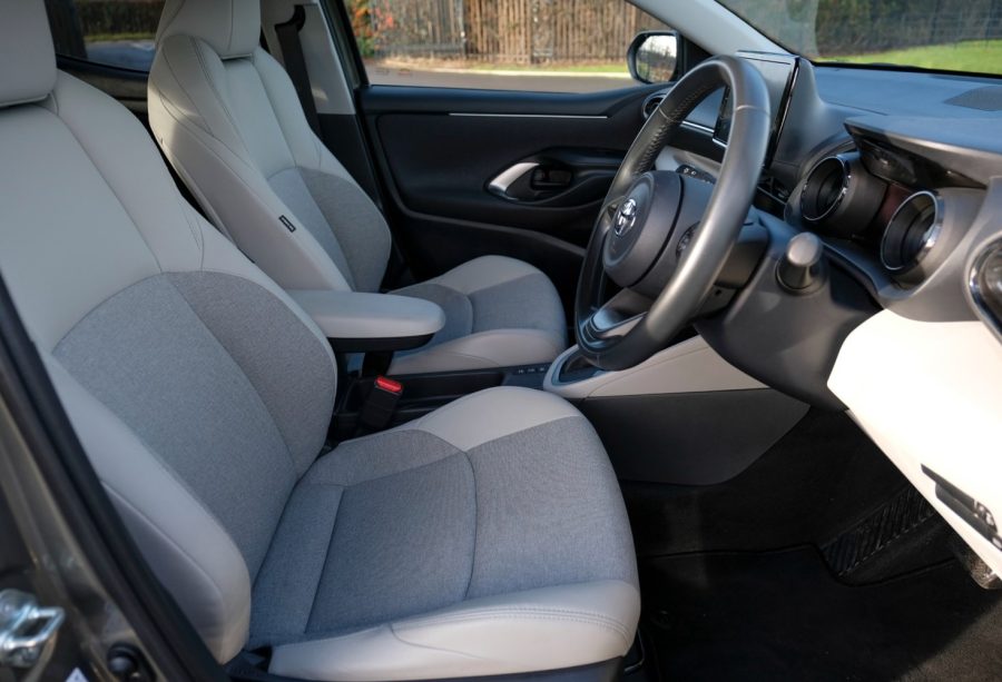 2022 Toyota Yaris 1.5 Hybrid Excel 5dr CVT for sale at Hofmanns