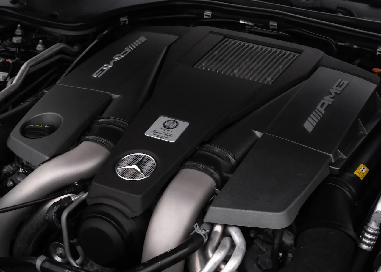 AMGSL63engine-1.webp