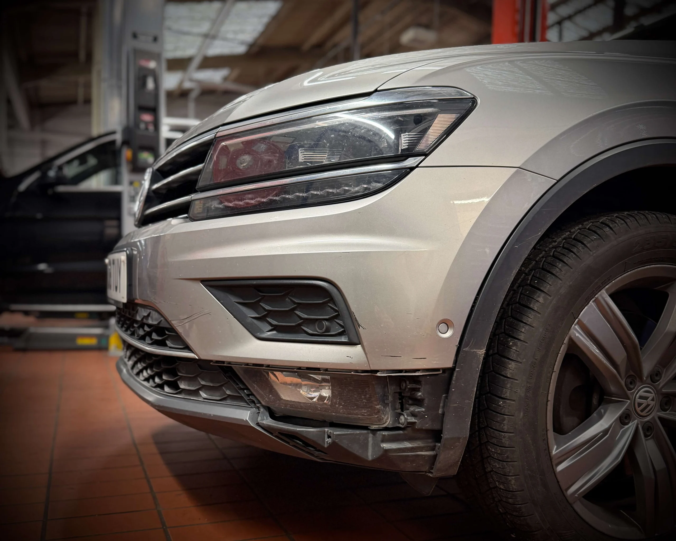 VW_BodyRepair-1-scaled.webp