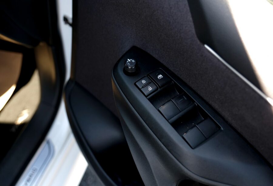 2023 Toyota Yaris 1.5 Hybrid Design 5dr CVT for sale at Hofmanns