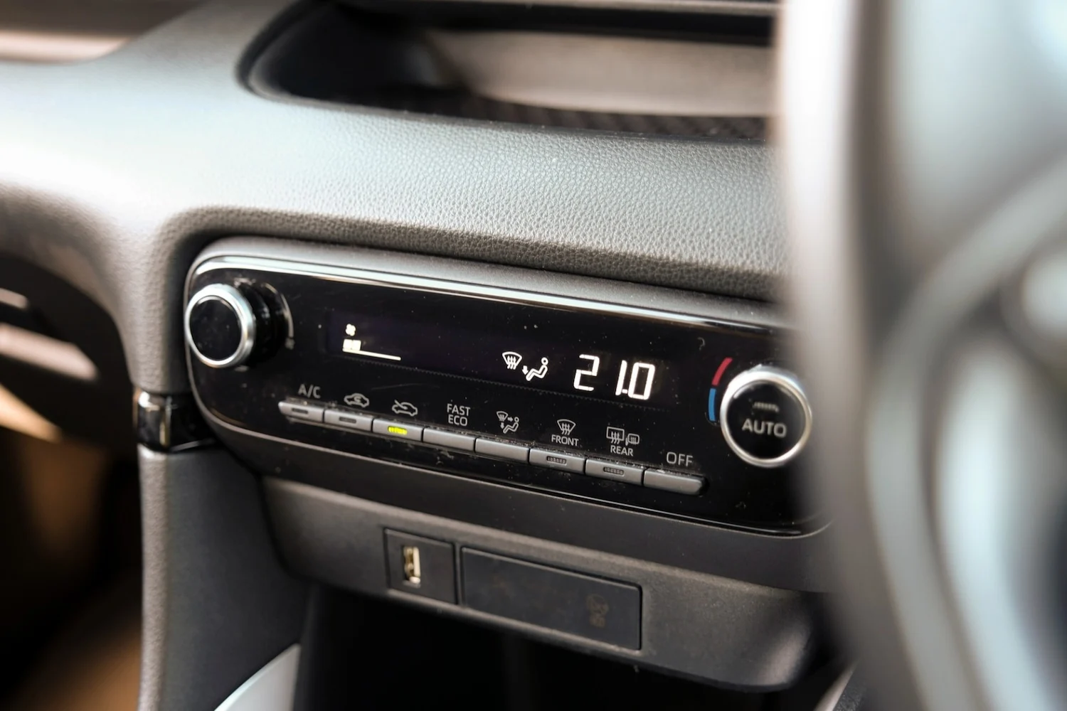 2023 Toyota Yaris 1.5 Hybrid Design 5dr CVT for sale at Hofmanns