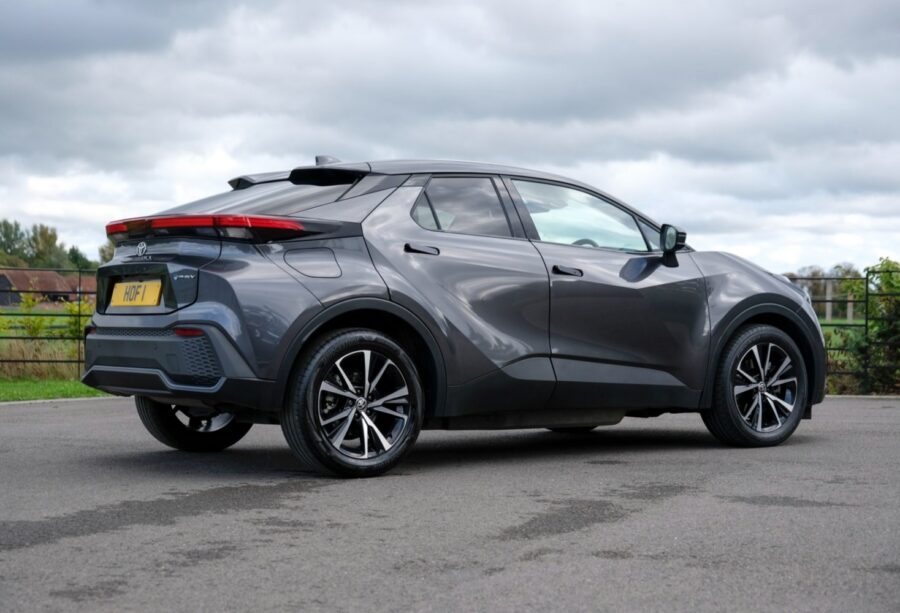 2024 Toyota C-HR 2.0 PHEV Design 5dr CVT for sale at Hofmanns