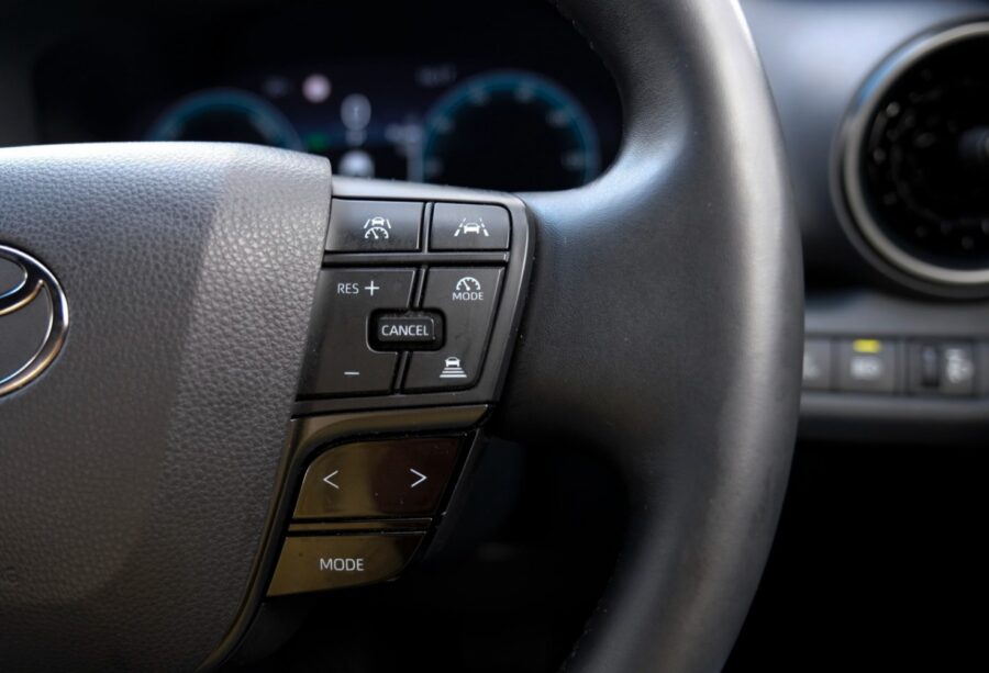 2024 Toyota C-HR 2.0 PHEV Design 5dr CVT for sale at Hofmanns