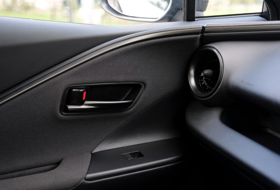 2024 Toyota C-HR 2.0 PHEV Design 5dr CVT for sale at Hofmanns