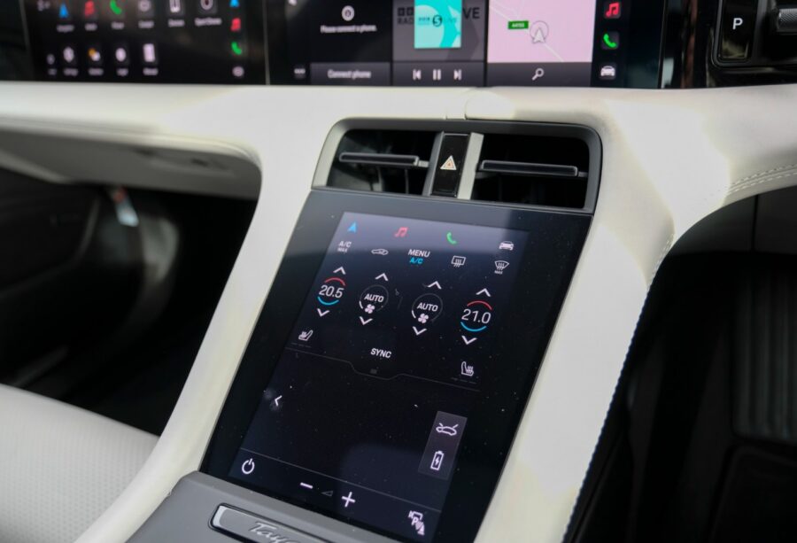 2023 Porsche Taycan 500kW Turbo 93kWh 4dr Auto for sale at Hofmanns