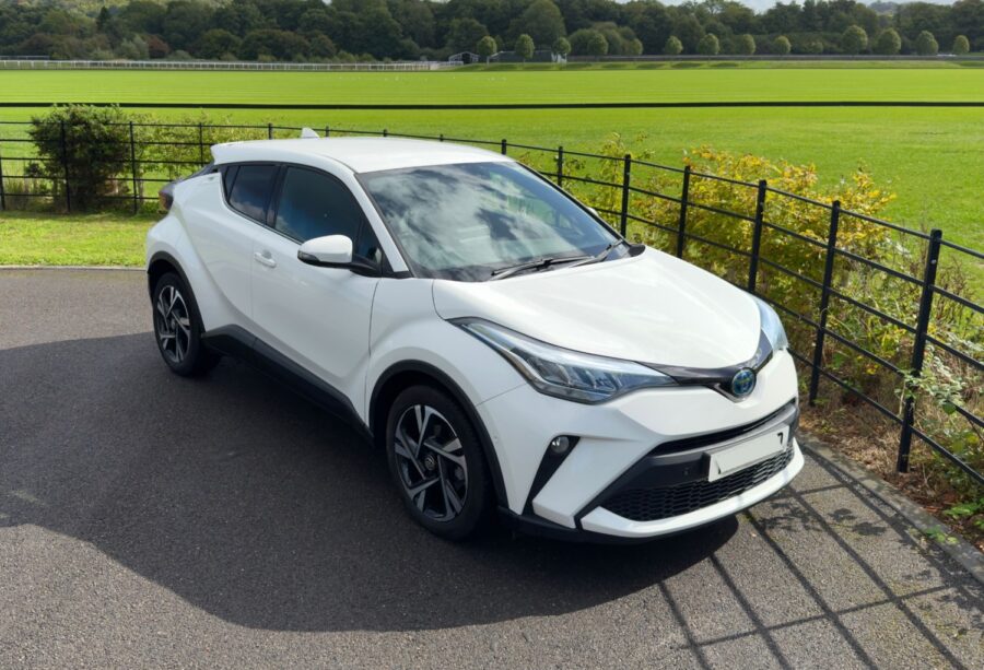 2022 Toyota C-HR 1.8 Hybrid Design 5dr CVT for sale at Hofmanns