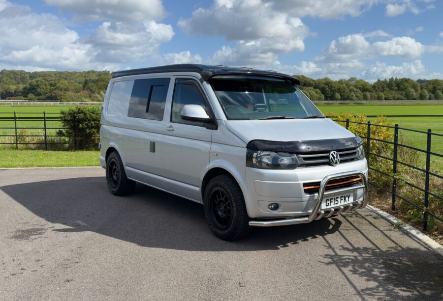 2015 Volkswagen Transporter 2.0 TDI 102PS Highline Van for sale at Hofmanns