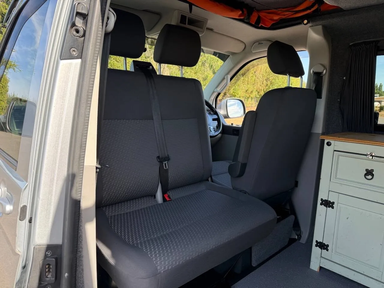 2015 Volkswagen Transporter 2.0 TDI 102PS Highline Van for sale at Hofmanns