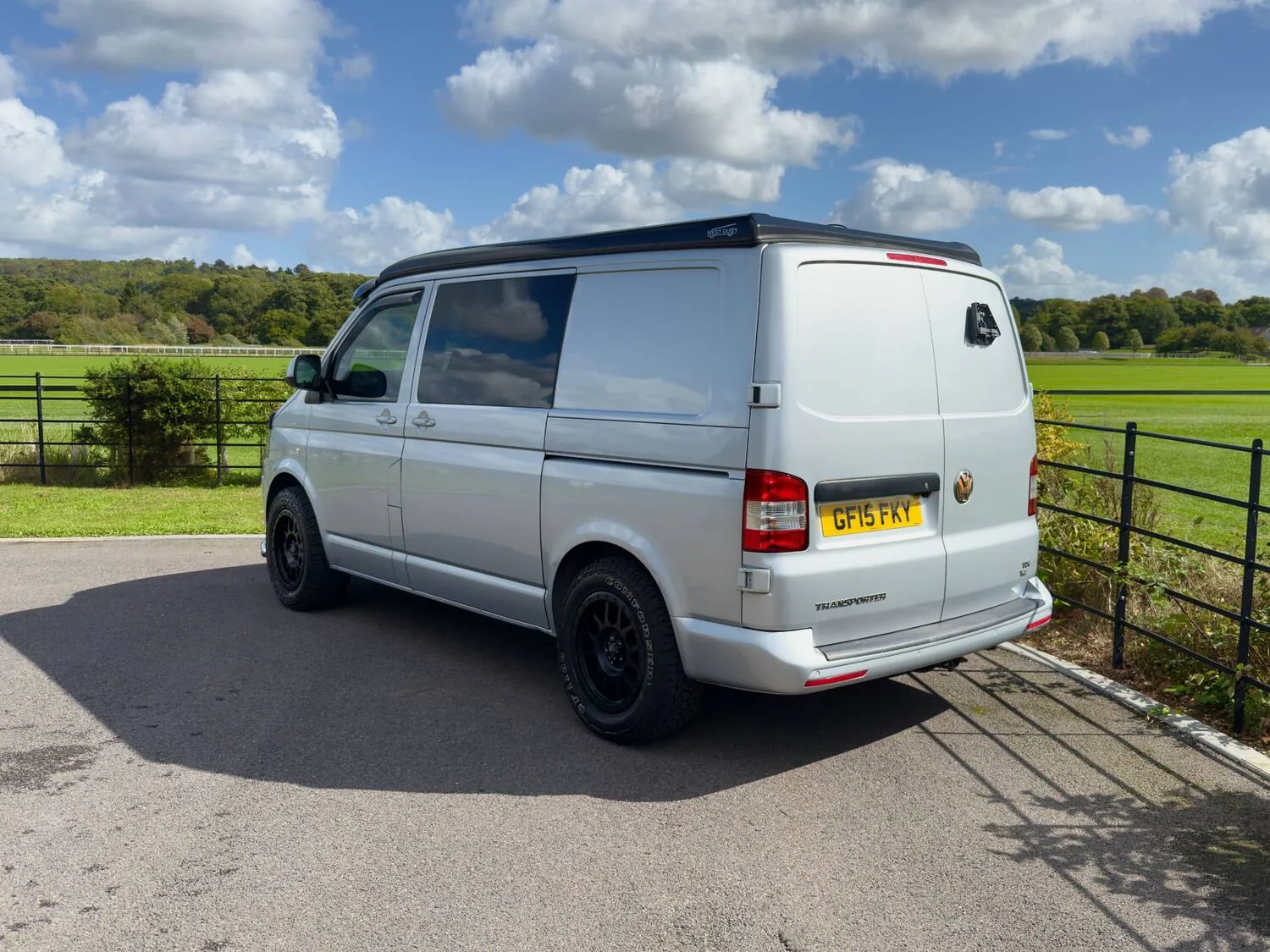 2015 Volkswagen Transporter 2.0 TDI 102PS Highline Van for sale at Hofmanns