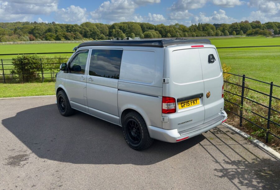 2015 Volkswagen Transporter 2.0 TDI 102PS Highline Van for sale at Hofmanns