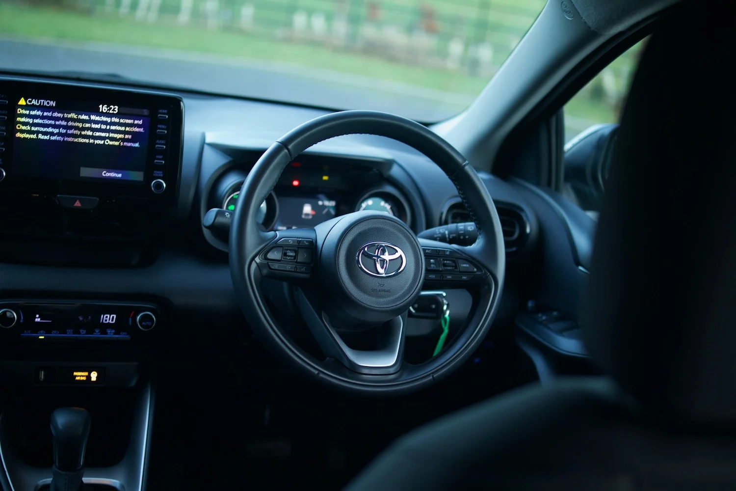 2022 Toyota Yaris 1.5 Hybrid Design 5dr CVT for sale at Hofmanns