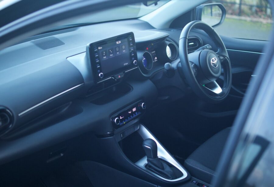 2022 Toyota Yaris 1.5 Hybrid Design 5dr CVT for sale at Hofmanns