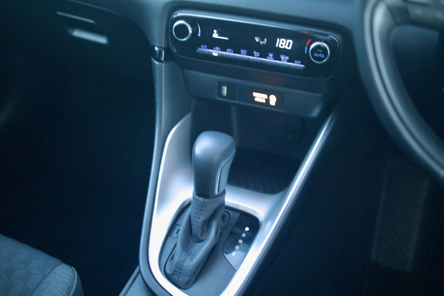 2022 Toyota Yaris 1.5 Hybrid Design 5dr CVT for sale at Hofmanns