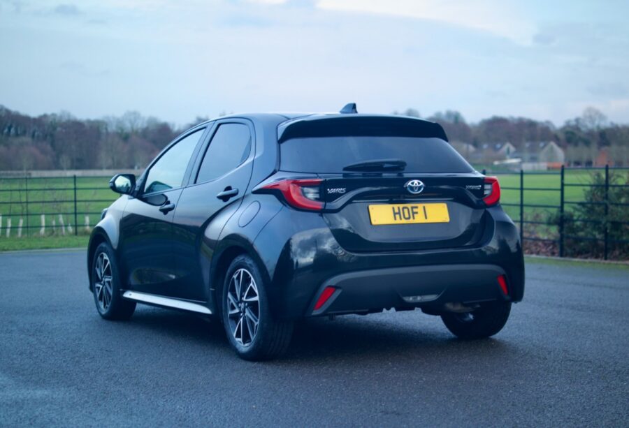 2022 Toyota Yaris 1.5 Hybrid Design 5dr CVT for sale at Hofmanns