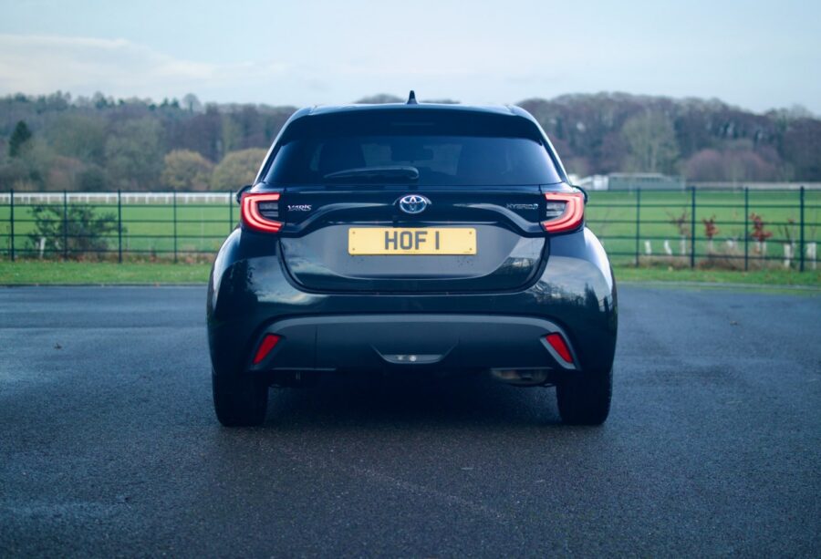 2022 Toyota Yaris 1.5 Hybrid Design 5dr CVT for sale at Hofmanns