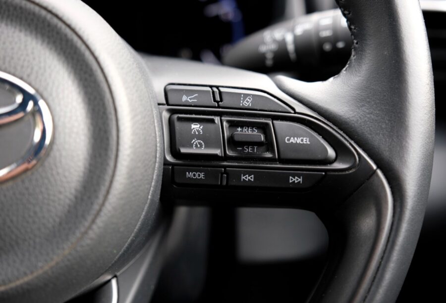 2024 Toyota Yaris Cross 1.5 Hybrid Design 5dr CVT for sale at Hofmanns