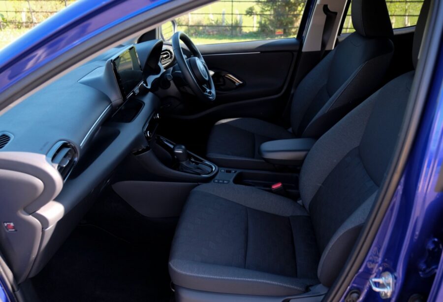 2024 Toyota Yaris 1.5 Hybrid Design 5dr CVT for sale at Hofmanns