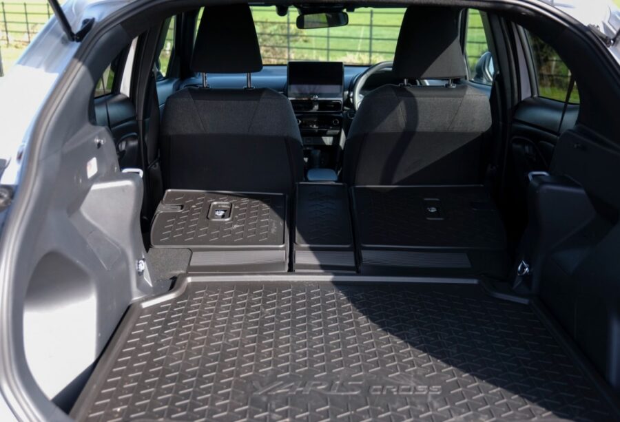 2025 Toyota Yaris Cross 1.5 Hybrid Design 5dr CVT for sale at Hofmanns