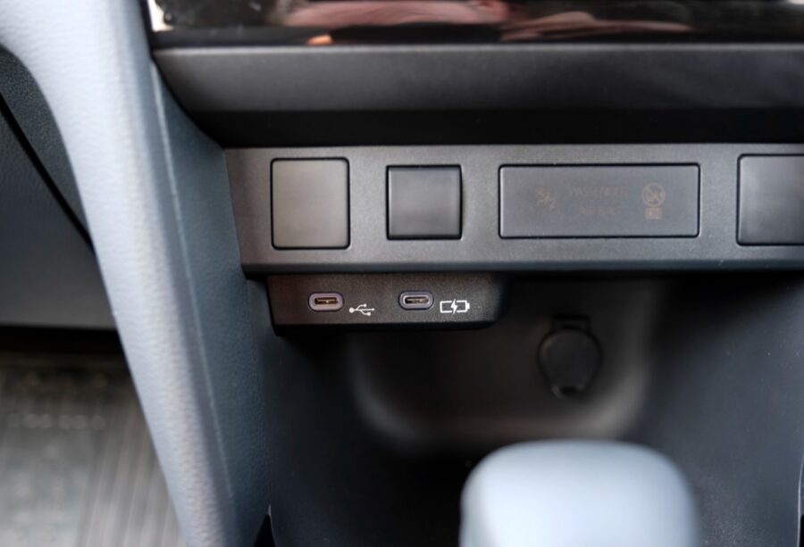 2025 Toyota Yaris Cross 1.5 Hybrid Design 5dr CVT for sale at Hofmanns