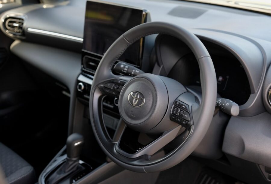 2025 Toyota Yaris Cross 1.5 Hybrid Design 5dr CVT for sale at Hofmanns