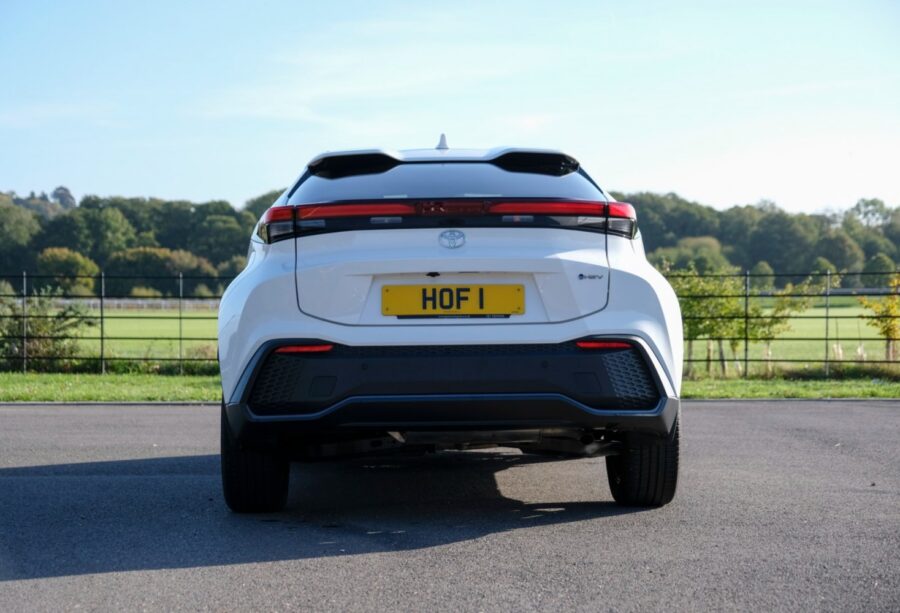2024 Toyota C-HR 1.8 Hybrid Design 5dr CVT for sale at Hofmanns