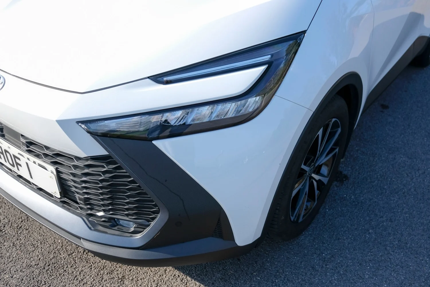 2024 Toyota C-HR 1.8 Hybrid Design 5dr CVT for sale at Hofmanns