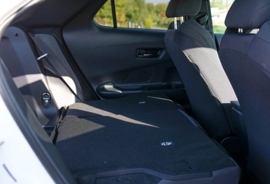 2024 Toyota C-HR 1.8 Hybrid Design 5dr CVT for sale at Hofmanns