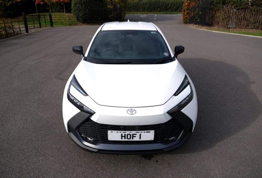 2024 Toyota C-HR 1.8 Hybrid Design 5dr CVT for sale at Hofmanns