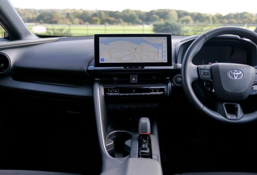 2024 Toyota C-HR 1.8 Hybrid Design 5dr CVT for sale at Hofmanns