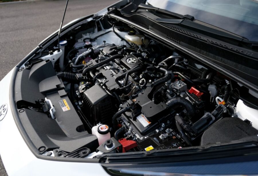 2024 Toyota C-HR 1.8 Hybrid Design 5dr CVT for sale at Hofmanns