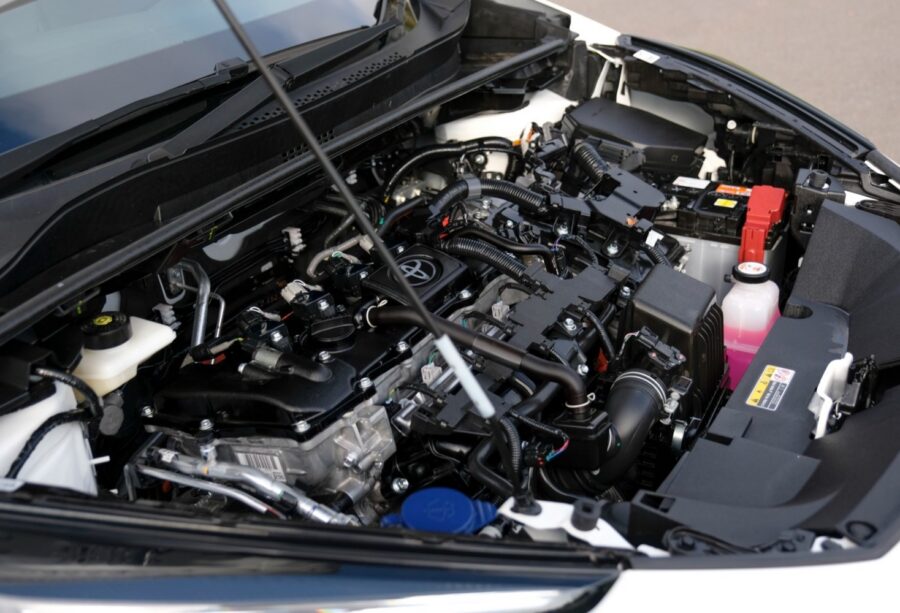 2024 Toyota C-HR 1.8 Hybrid Design 5dr CVT for sale at Hofmanns