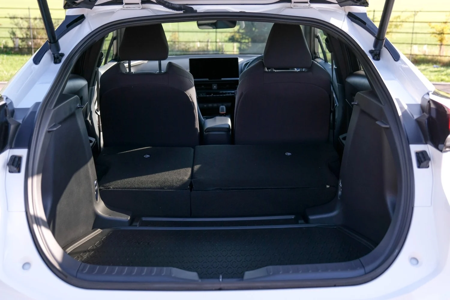 2024 Toyota C-HR 1.8 Hybrid Design 5dr CVT for sale at Hofmanns
