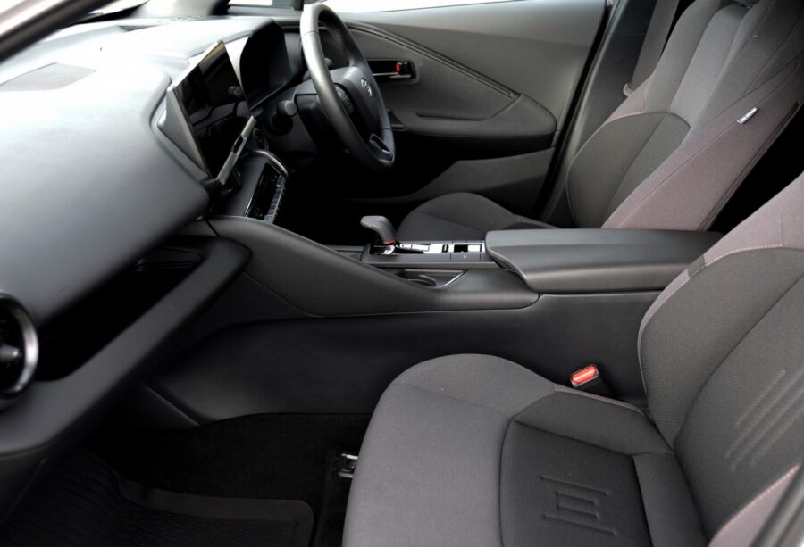 2024 Toyota C-HR 1.8 Hybrid Design 5dr CVT for sale at Hofmanns