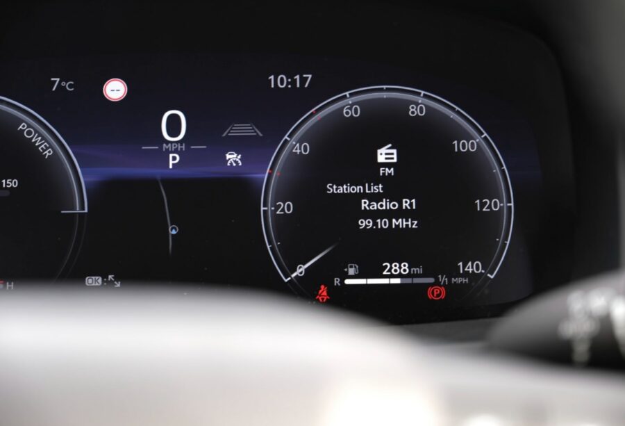 2024 Toyota C-HR 1.8 Hybrid Design 5dr CVT for sale at Hofmanns