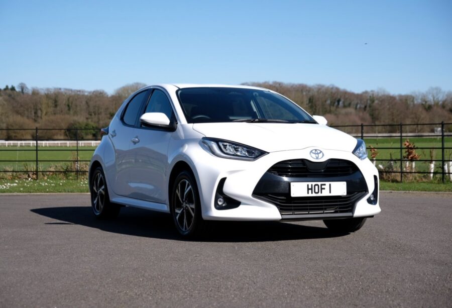 2024 Toyota Yaris 1.5 Hybrid Design 5dr CVT for sale at Hofmanns