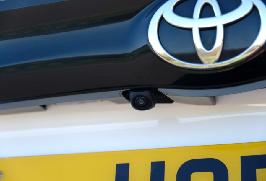 2024 Toyota Yaris 1.5 Hybrid Design 5dr CVT for sale at Hofmanns
