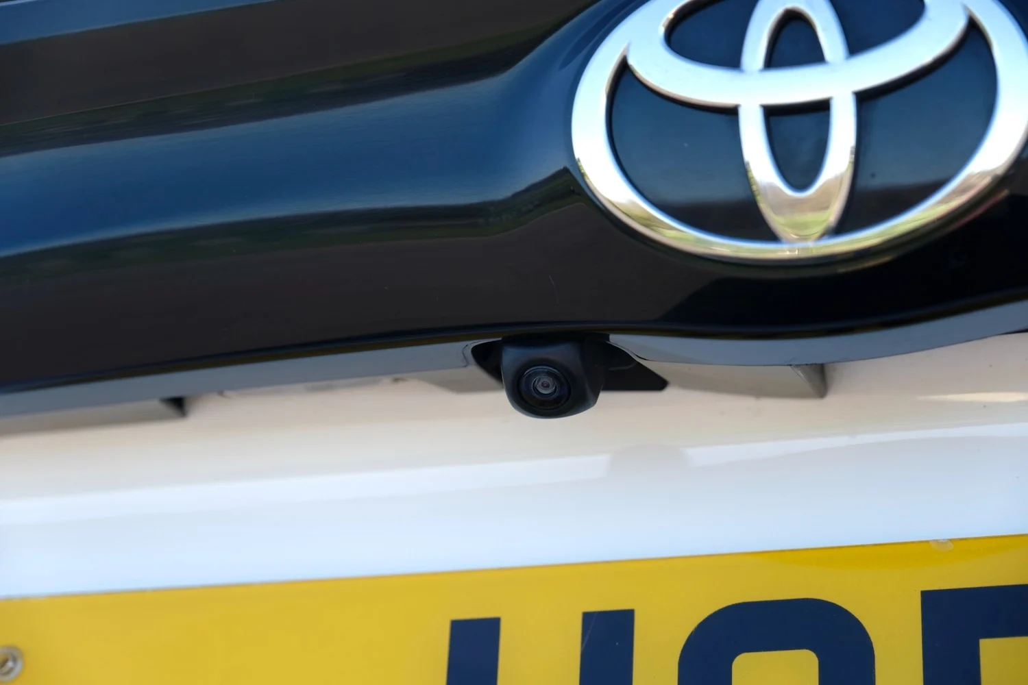 2024 Toyota Yaris 1.5 Hybrid Design 5dr CVT for sale at Hofmanns