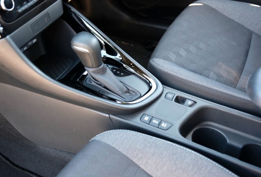 2024 Toyota Yaris 1.5 Hybrid Design 5dr CVT for sale at Hofmanns