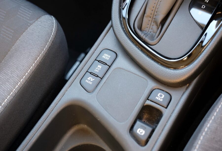 2024 Toyota Yaris 1.5 Hybrid Design 5dr CVT for sale at Hofmanns