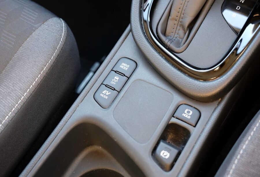 2024 Toyota Yaris 1.5 Hybrid Design 5dr CVT for sale at Hofmanns