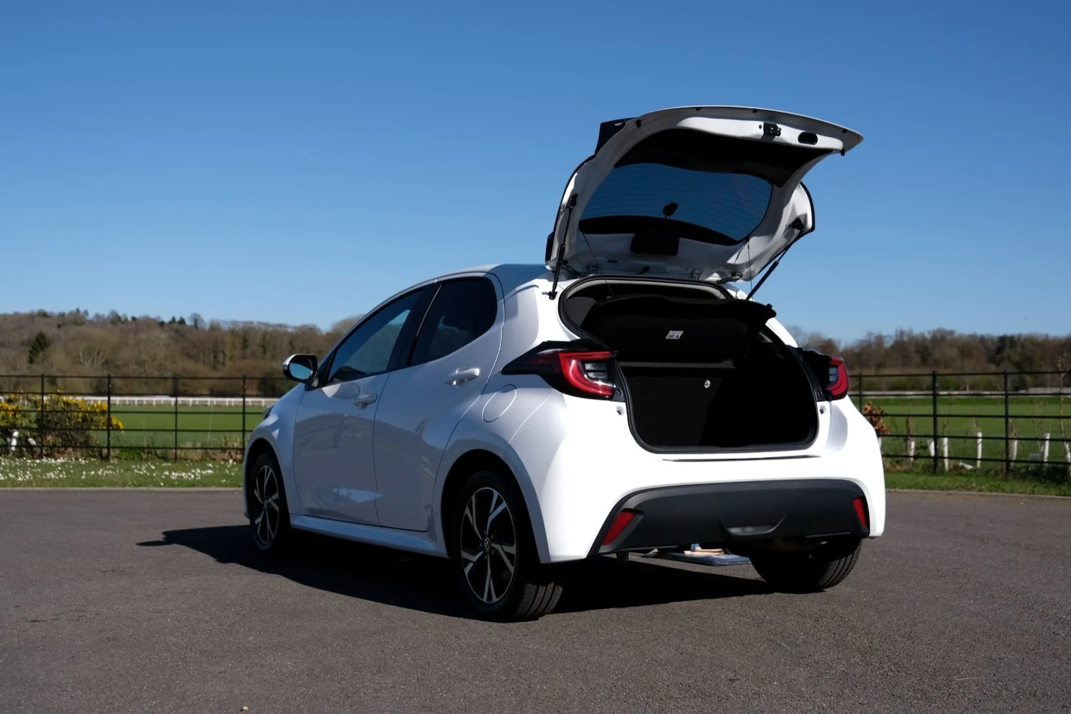 2024 Toyota Yaris 1.5 Hybrid Design 5dr CVT for sale at Hofmanns