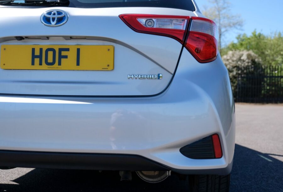 2018 Toyota Yaris 1.5 Hybrid Icon Tech 5dr CVT for sale at Hofmanns