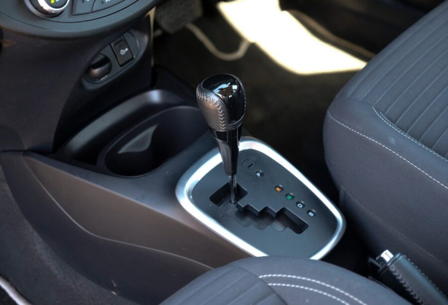 2018 Toyota Yaris 1.5 Hybrid Icon Tech 5dr CVT for sale at Hofmanns